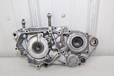 1999 - 2001 年雅马哈 YZ250 原始设备制造商左发动机曲柄箱 5CU-15111-02-00 YZ 250 0/6 — 第 1/4 张图片