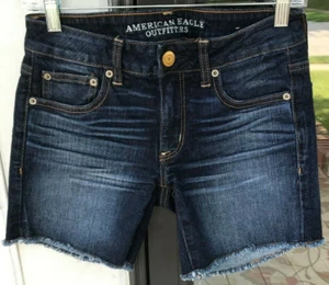 American Eagle sz 00 Boy Midi Stretch Dark Blue Denim Cut Off Shorts *F2 - Picture 1 of 6