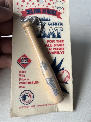 VTG MLB MINI KEY CHAIN BAT 1997 FLORIDA MARLINS WORLD SERIES CHAMPIONS (t28) Cover