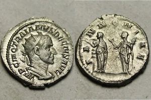 Genuine ancient Roman silver coin Antoninianus Trajan Decius 249 AD PANNONIAS - Picture 1 of 4