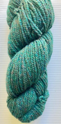 Skein Briggs & Little HERITAGE 2-PLY Aran Wt Wool Yarn GREEN HEATHER 215 Yards - Image 1 of 3
