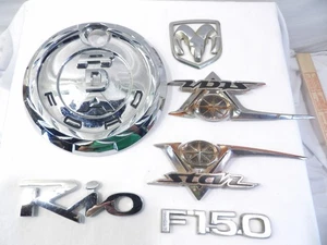 Vehicle Automobile Emblem lot, used unrestored ABS, V Star, Rio, F150, RDA 6 pcs - Bild 1 von 8
