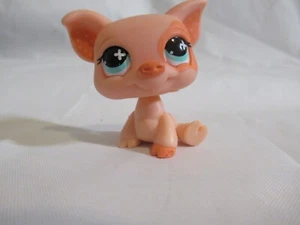 Littlest Pet Shop - Calico Critters - rosa Schwein LPS #662 blaue Augen Schlamm Hasbro  - Bild 1 von 5
