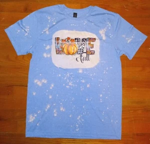 Women's Love Fall Bleached Halloween Graphic T-Shirt Sz Medium - Picture 1 of 2