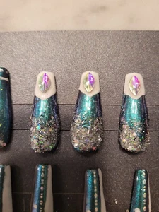 Press on nails - Acrylic top layer - 20 pcs - Picture 1 of 6
