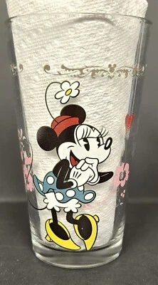 Vaso para beber Minnie Mouse 12 OZ flores y corazones Foto 1 de 4