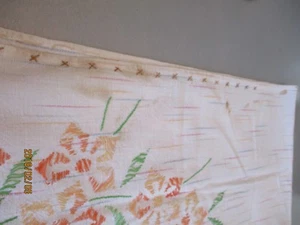 Vintage Handbestickt Blumen Tisch Schal Tischläufer 13" x 39"    - Bild 1 von 3