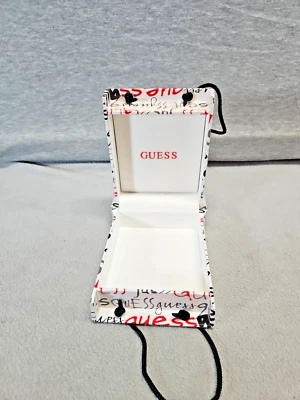 Caja de presentación de reloj Guess (5s5) Foto 1 de 4