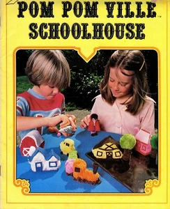 Pom Pom Ville Schulhaus Stier #910 Kinder Basteln, Arche Noah, Zug, Schweine Neu aus altem Lagerbestand - Bild 1 von 8