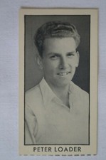 County Cricketers Vintage 1957 The Rover Cricket Card-Peter Loader - Surrey