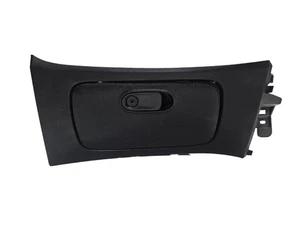 SMART EQ FORFOUR PRIME EXCLUSIVE GLOVE BOX 2017-2021 685002379R - Picture 1 of 16