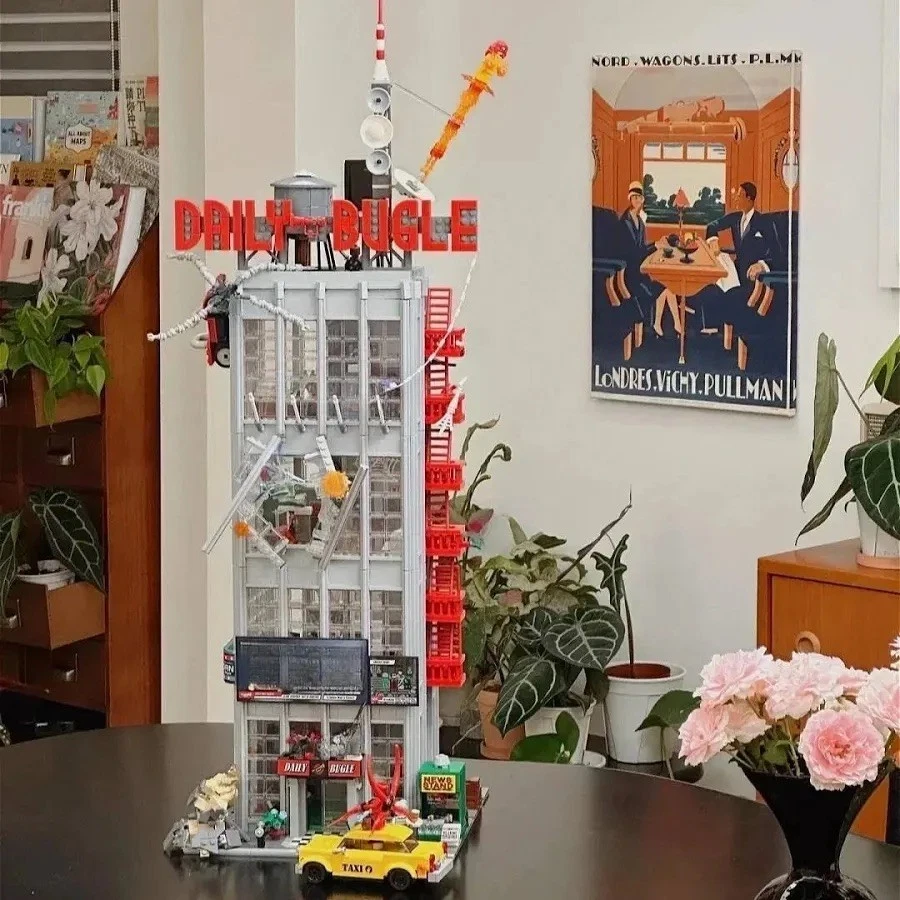 LEGO Super Heroes: Daily Bugle (76178) BUILDING ONLY. NO MINI FIGURES.  NO BOX - Image 1 of 1