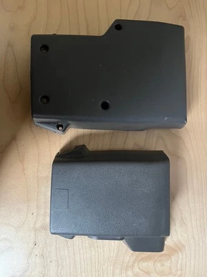 Nissan Pickup 1987-1990 carrocería rígida D21 cubierta columna de dirección gris sin inclinación Foto 1 de 4