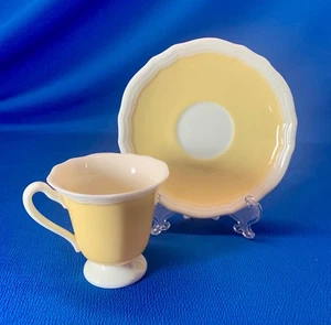 GREEN MARK EARLIER LENOX YELLOW & WHITE DEMITASSE CUP & SAUCER SET - Picture 1 of 3
