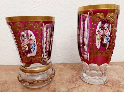 Dekorglas Bleikristall Pokal 2 Stück mit Goldrand Joska?  70er? Bemalr Blumenmot - Bild 1 von 4