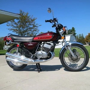 Kawasaki S3 400 Triple 1975 S3a Decal set RED - The BEST! - Picture 1 of 3