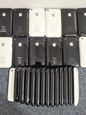 90%n ew Apple iPhone 3G 3GS - 8GB 16GB 32GB - Black White - Unlocked SmartPhone - Image 1 of 4