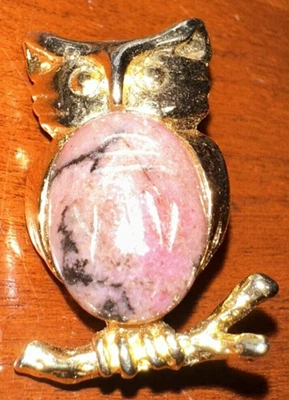 Broche Búho Colgante Joyería Tono Dorado Con Piedra Púrpura 1 1/4" Foto 1 de 4