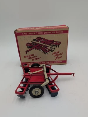 1/16 Carter Tru Scale Tandem Disc Disk  Implement Farm Toy With Box - Image 1 of 4
