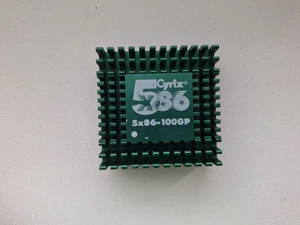 Cyrix 5x86-100GP 5x86 100MHz z zielonym radiatorem vintage CPU GOLD - Zdjęcie 1 z 2