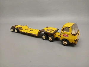 Vintage Tonka 1970's Mini Semi Truck Cab & Lowboy Flatbed Trailer - Picture 1 of 6