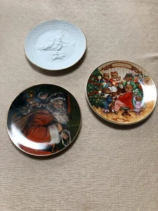 Vintage Avon Weihnachtsgeschirr 1985-1987 & 1989 keine Chips oder Risse - Bild 1 von 1