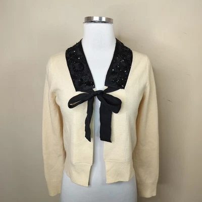 Cárdigan DKNY Lana de Cordero Bordado Talla XS Corbata Frontal Lentejuelas Adornado Crema Foto 1 de 4