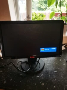 DELL Monitor With Stand - Picture 1 of 5