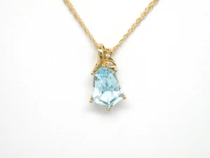 Topacio azul grande en forma de cometa oro amarillo de 14 K. Colgante - Imagen 1 de 5