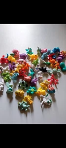 Neue Pokemon Figuren 24 verschiedene noch in einer Tüte verpackt - Weihnachten - Bild 1 von 1