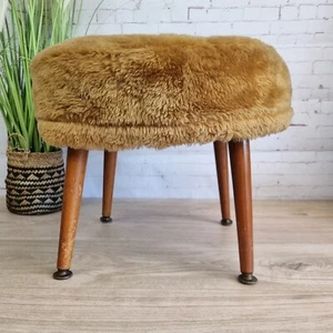Vintage runder pelziger Kunstfell Retro Holz Hocker abnehmbare Dansette Beine - Bild 1 von 17