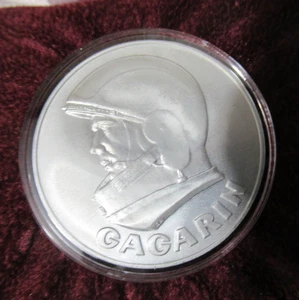 Juri Gagarin Medaille, Erster Mensch im Weltraum 30th Anniversary, Metall aus Wostok I - Bild 1 von 3
