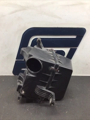 Hyundai Sonata 2008 - carcasa de filtro de aire Foto 1 de 4