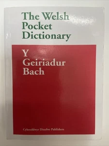 (NEW) The Welsh Language Pocket Dictionary Y Geiriadur Bach (Paperback 2001) - Picture 1 of 3