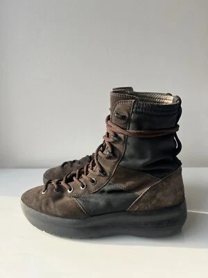 BOTAS DE COMBATE YEEZY BY KANYE WEST MUESTRA TEMPORADA 3 TALLA 9 DE SHOW ¡EXTREMADAMENTE RARAS! Foto 1 de 4