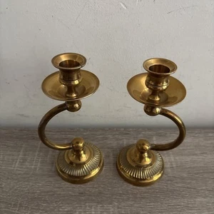 Coppia di portacandele vintage in ottone unico a forma di C gancio curvo! - Foto 1 di 24