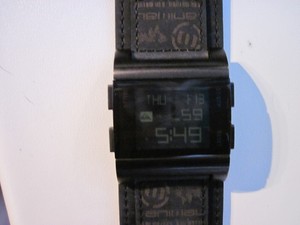 quiksilver random watch