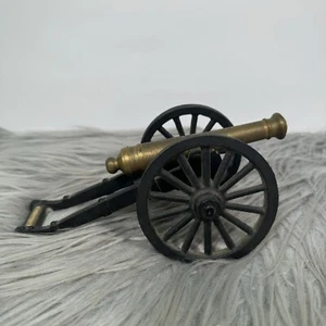 Vintage MFCO  1/30 Field Cannon YORKTOWN, VA - Picture 1 of 6