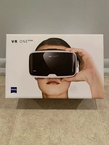 Zeiss VR One Plus Virtual Reality Headset for Smartphones - Picture 1 of 8