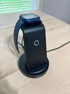Apple Watch Blue -- Series 6 (GPS) -- 32 gb -- 44 mm Case -- Aluminum Case - Photo 1 sur 16