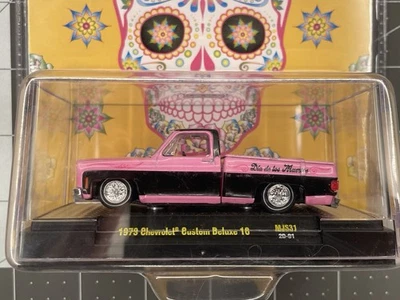 M2 Machines MiJo Exclusives Dia de los Muertos 1973 Chevrolet Custom Deluxe 10 - Image 1 of 4