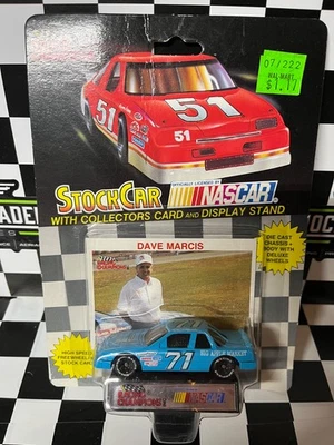 Nuevo en paquete 1991 Racing Champions escala 1:64 NASCAR Diecast Stock Car #71 Dave Marcis Foto 1 de 2