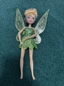 Disney Store Tinker Bell Puppe Flatterflügel grün Glitzer Fee 10". Keine Schuhe - Bild 1 von 4