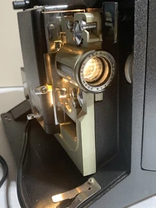 Sears Easi-Load Super 8 Movie Projector model 813-92210 (FOR PARTS OR REPAIR) - Picture 1 of 11