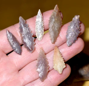 Proyectil de piedra neolítica africana punta de flecha cortada desierto del Sahara África - Imagen 1 de 3