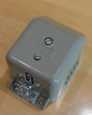 Suoneria telefonica Ronzatore Vintage Imp. spina SIP - RARISSIMA da COLLEZIONE - Immagine 1 di 4