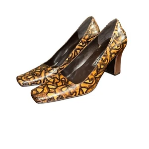 Via Spiga Snakeskin Python print Women’s Brown Stacked Heel Pumps Shoes Size 6.5 - Picture 1 of 9