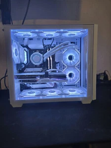 Custom Gaming PC AMD 5800X3D 32Gb DDR4 4000 RX 7600 - Photo 1/9