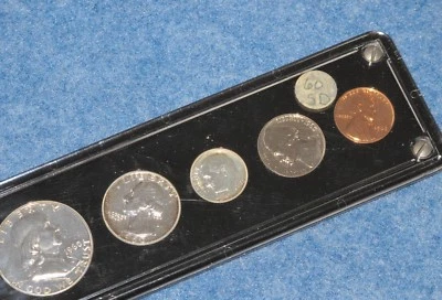 1960 Small Date United States Silver Gem Proof Set in Lucite E0172 - Image 1 of 3