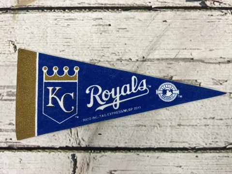 2011 Kansas City Royals MLB Spell Out Miniature Mini Baseball Felt Pennant 9 In Cover